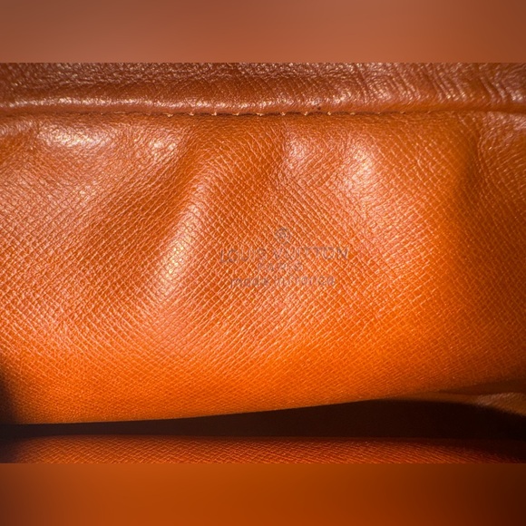 Louis Vuitton Marly Dragonne PM Clutch Bag Handheld Monogram Brown. - Picture 8 of 13